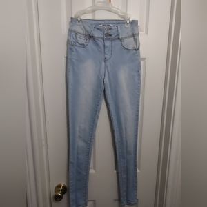 Skinny jeans